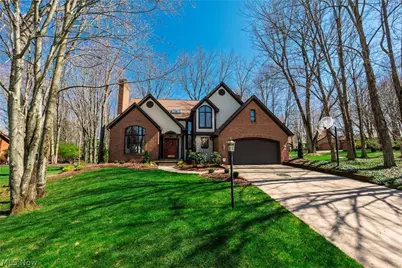 3470 Hunters Crossing, Stow, OH 44224 - Photo 1