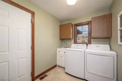 3470 Hunters Crossing, Stow, OH 44224 - Photo 18