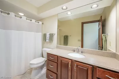 3470 Hunters Crossing, Stow, OH 44224 - Photo 30