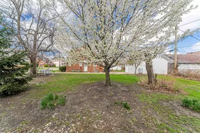 19605 Kewanee Avenue, Loveland, OH 44119 - Photo 34