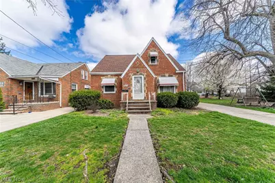 19605 Kewanee Avenue, Loveland, OH 44119 - Photo 1