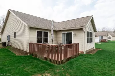 1432 Waters Edge Drive, Akron, OH 44313 - Photo 16