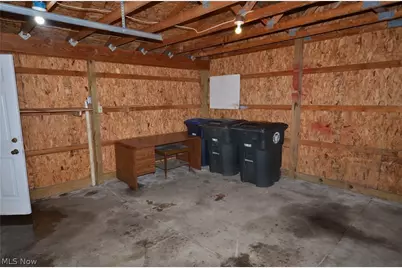 486 Howe Street, Akron, OH 44307 - Photo 26