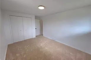 3181 Parmalee Dr, Green Hills, OH 44131 - Photo 12