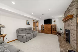 843 Wildwood Dr, Willard, OH 44890 - Photo 12