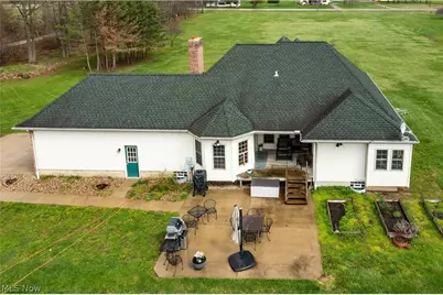 12488 Baumhart Road, Amherst, OH 44001 - Photo 4