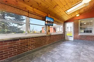 29319 Cresthaven Dr, Willowick, OH 44095 - Photo 22