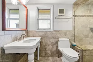 29319 Cresthaven Dr, Willowick, OH 44095 - Photo 18