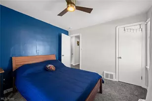 20893 Belvidere Ave, Fairview Park, OH 44126 - Photo 16