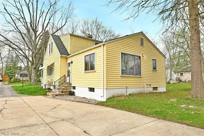 4890 Myrtle Avenue NW, Warren, OH 44483 - Photo 4