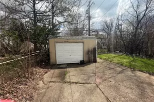 3813 E 143rd St, Loveland, OH 44128 - Photo 16