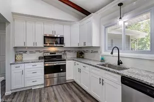 8078 Mentor Ave, Mentor, OH 44060 - Photo 14