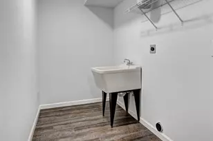 8078 Mentor Ave, Mentor, OH 44060 - Photo 22