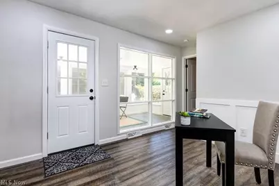 8078 Mentor Avenue, Mentor, OH 44060 - Photo 18