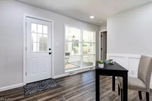 8078 Mentor Ave, Mentor, OH 44060 - Photo 18