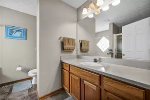 12804 Heritage Trl, North Royalton, OH 44133 - Photo 10