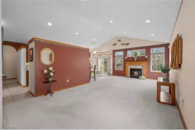 9418 Scottsdale Drive, Grandview Heights, OH 44147 - Photo 4