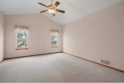 9418 Scottsdale Drive, Grandview Heights, OH 44147 - Photo 18