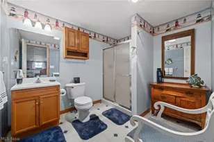 9418 Scottsdale Dr, Grandview Heights, OH 44147 - Photo 34