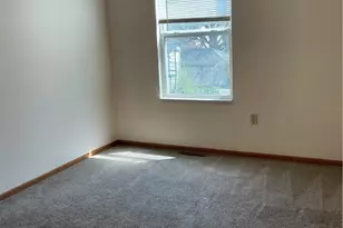 726 N 5th St, Steubenville, OH 43952 - Photo 16