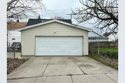 4881 E 85th Street, Garfield Heights, OH 44125 - Photo 4