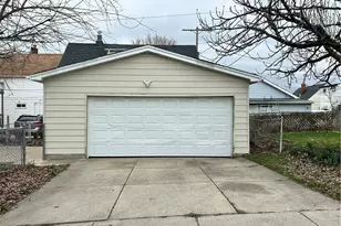 4881 E 85th St, Garfield Heights, OH 44125 - Photo 4