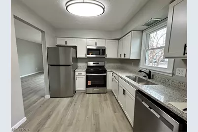 4881 E 85th Street, Garfield Heights, OH 44125 - Photo 6