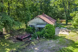 1664 Woods Rd, Akron, OH 44306 - Photo 1