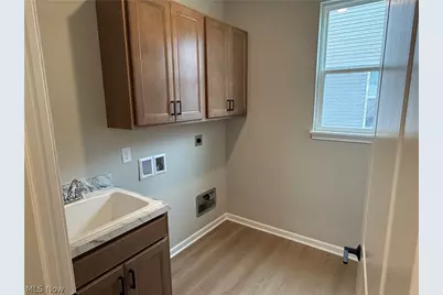 23742 Wally's Way, Columbia Station, OH 44028 - Photo 14