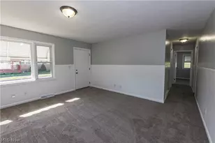1132 Battles Ave, Akron, OH 44314 - Photo 16