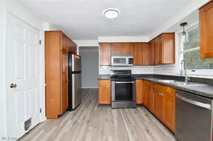 12395 Country Oaks Trail, Chardon, OH 44024 - Photo 12