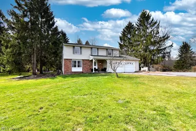 12395 Country Oaks Trail, Chardon, OH 44024 - Photo 2