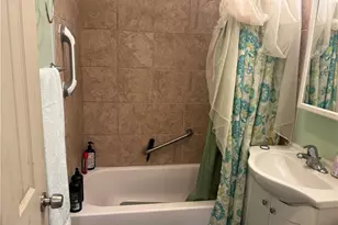 12722 Emery Ave, Loveland, OH 44135 - Photo 4