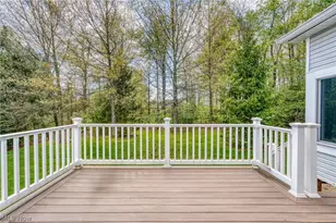 364 Blossom Ln, Orange Village, OH 44022 - Photo 10