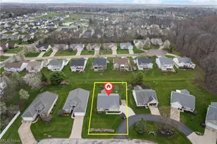 1254 White Stone Cir NE, Canton, OH 44721 - Photo 4