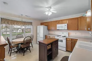 1254 White Stone Cir NE, Canton, OH 44721 - Photo 8