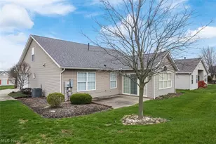 1254 White Stone Cir NE, Canton, OH 44721 - Photo 2