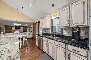 5062 Lansdowne Dr, Solon, OH 44139 - Photo 12