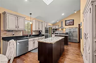 5062 Lansdowne Dr, Solon, OH 44139 - Photo 18