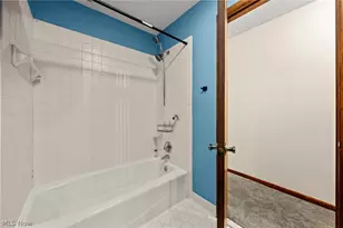 5062 Lansdowne Dr, Solon, OH 44139 - Photo 40