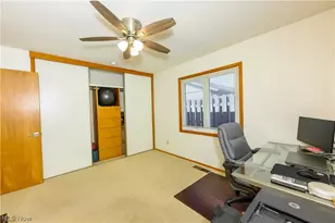 10483 Shale Brook Way, Strongsville, OH 44149 - Photo 18