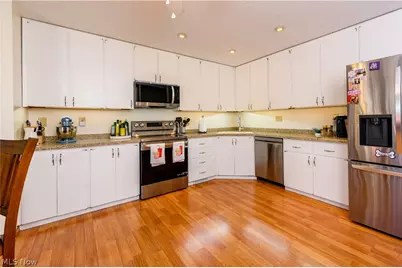 10483 Shale Brook Way, Strongsville, OH 44149 - Photo 12