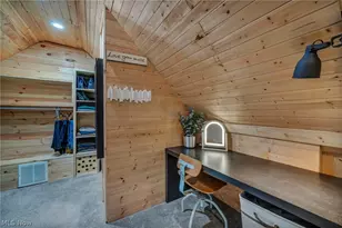 1302 Bonnieview Ave, Oakwood, OH 44107 - Photo 30