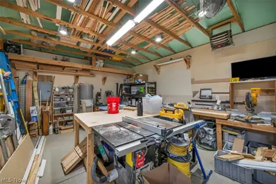 1302 Bonnieview Avenue, Oakwood, OH 44107 - Photo 42