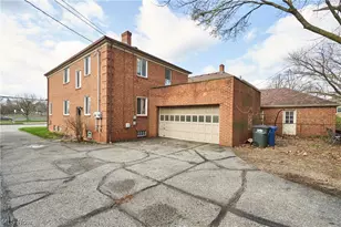 14330 Lakewood Heights Blvd, Oakwood, OH 44107 - Photo 20