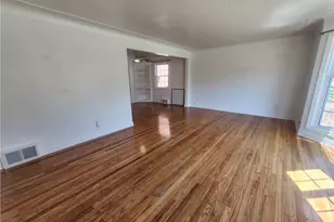 3532 Normandy Rd, Huber Heights, OH 44120 - Photo 2