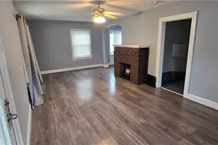 914 Dan St, Akron, OH 44310 - Photo 8