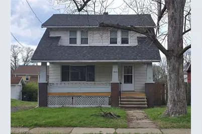 914 Dan Street, Akron, OH 44310 - Photo 1