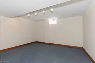 2002 Fox Trace Trail, Cuyahoga Falls, OH 44223 - Photo 44