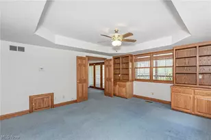 2002 Fox Trace Trail, Cuyahoga Falls, OH 44223 - Photo 40